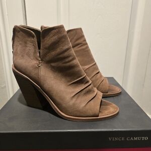 Women's Vince Camuto Kreesi Dark Slate Peep Toe Stacked Zipper Mid Block Heel